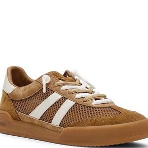 Steve Madden Verdict Suede and Mesh Lace Up Sneakers. Size 9